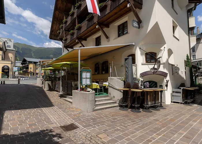 Hotels With Four Stars Zum Hirschen Zell Am See